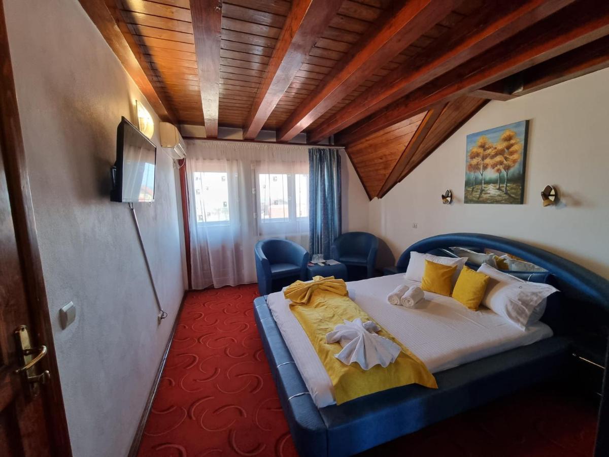 Casa Luca Hotel Вама Веке Екстериор снимка
