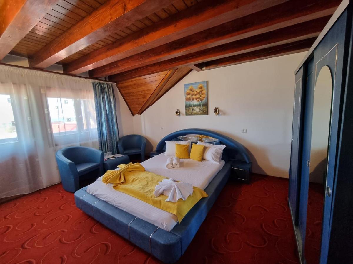 Casa Luca Hotel Вама Веке Екстериор снимка