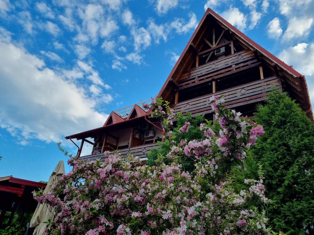 Casa Luca Hotel Вама Веке Екстериор снимка